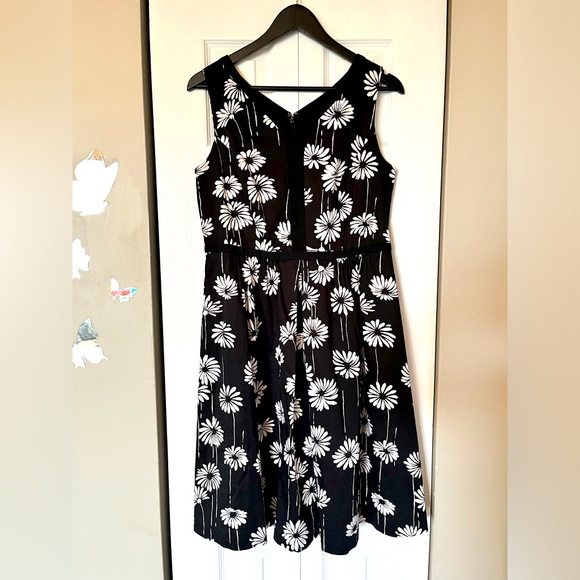 Floral Petite Dress by Talbots - Picture 1 of 10